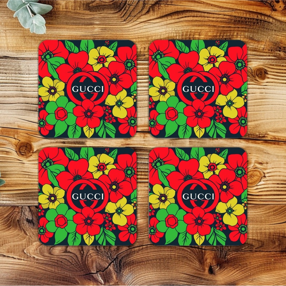 HANDMADE FASHION Set of 4 Ceramic Drink Coasters